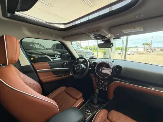MINI-COUNTRYMAN-2021