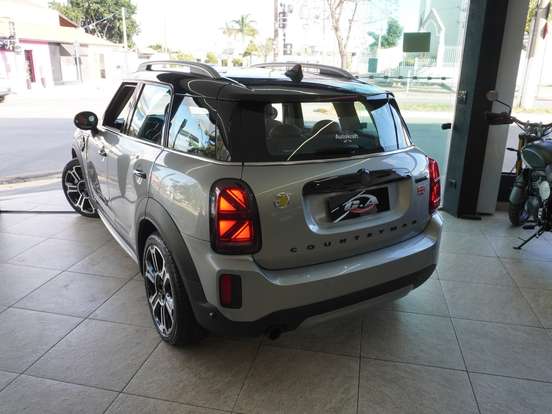 MINI-COUNTRYMAN-2023