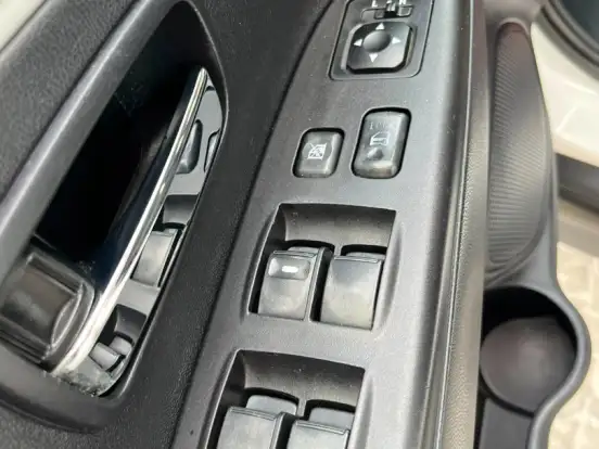 MITSUBISHI-ASX-2.0 4X2 16V GASOLINA 4P AUTOMÁTICO MITSUBISHI-ASX-2011