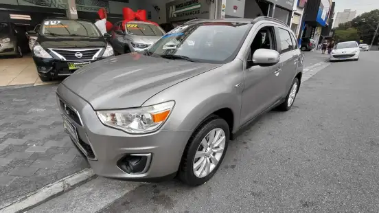 MITSUBISHI-ASX-2014