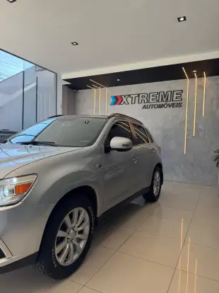 MITSUBISHI-ASX-2016