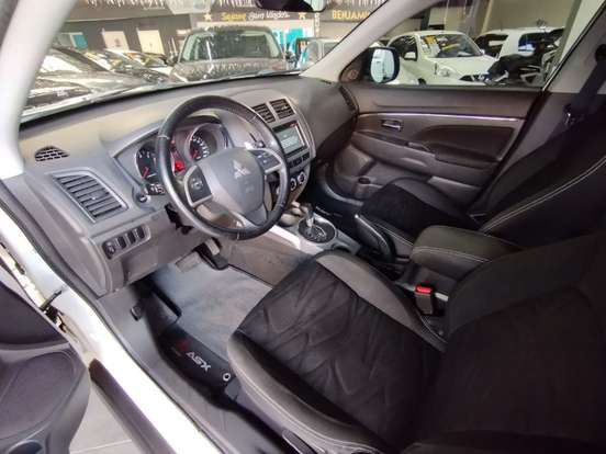 MITSUBISHI-ASX-2016