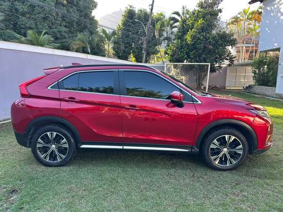 MITSUBISHI-ECLIPSE CROSS-1.5 MIVEC TURBO GASOLINA HPE-S AWD CVT MITSUBISHI-ECLIPSE CROSS-2019