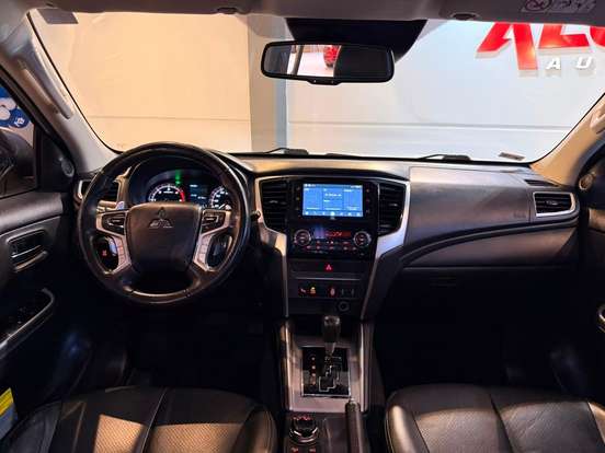 MITSUBISHI-L200 TRITON-2021