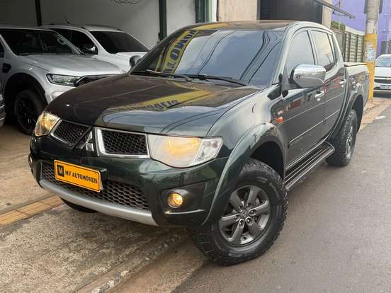 MITSUBISHI-L200 TRITON-2011