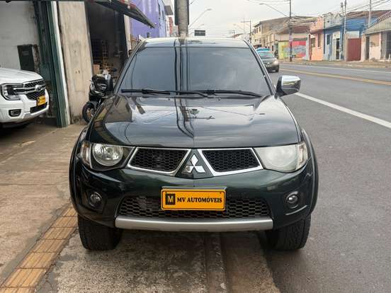 MITSUBISHI-L200 TRITON-2011