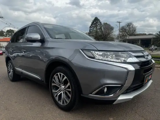 MITSUBISHI-OUTLANDER-2016