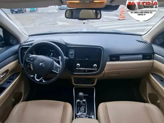 MITSUBISHI-OUTLANDER-2.2 MIVEC DI-D DIESEL HPE-S AWD AUTOMÁTICO MITSUBISHI-OUTLANDER-2021