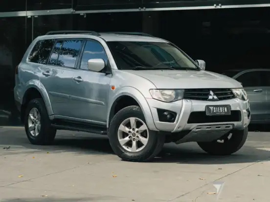 MITSUBISHI-PAJERO-3.2 HD S 4X4 16V TURBO INTERCOOLER DIESEL 4P MANUAL MITSUBISHI-PAJERO-2017