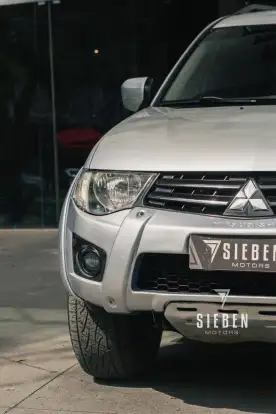 MITSUBISHI-PAJERO-2017