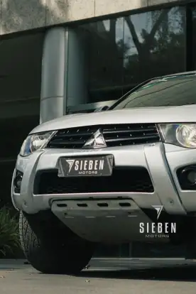 MITSUBISHI-PAJERO-2017