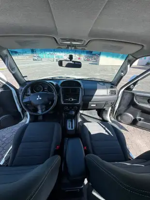 MITSUBISHI-PAJERO TR4-2014