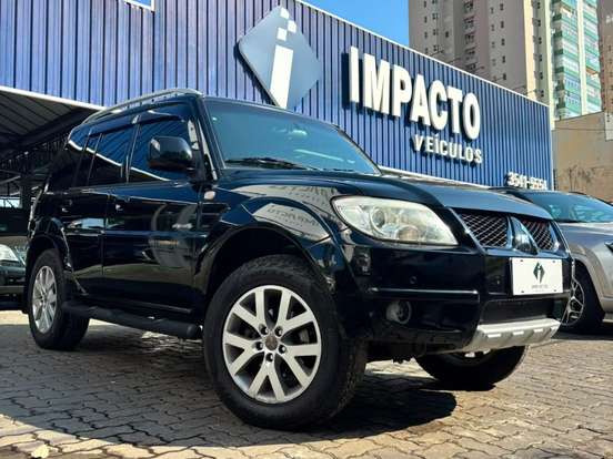 MITSUBISHI-PAJERO TR4-2.0 4X4 16V 140CV FLEX 4P AUTOMÁTICO MITSUBISHI-PAJERO TR4-2009