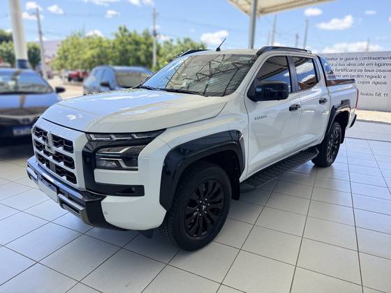 MITSUBISHI TRITON 2.4 BITURBO DIESEL CD KATANA 4X4 AUTOMÁTICO