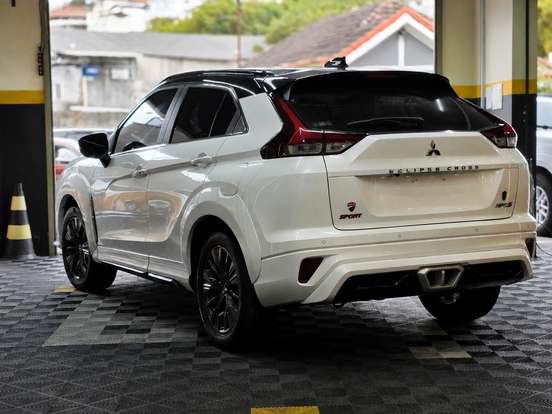 MITSUBISHI-ECLIPSE CROSS-2023