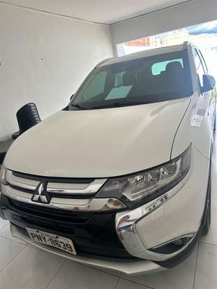 MITSUBISHI-OUTLANDER-2017