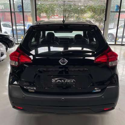NISSAN-KICKS-2018