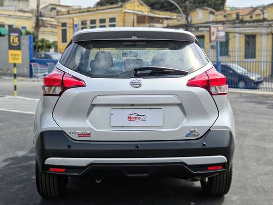 NISSAN-KICKS-2018