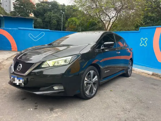 NISSAN LEAF B12P 40 ELÉTRICO NISSAN LEAF B12P 40 ELÉTRICO