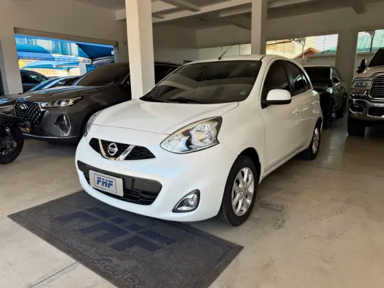 NISSAN MARCH 1.6 SV 16V FLEX 4P MANUAL NISSAN MARCH 1.6 SV 16V FLEX 4P MANUAL