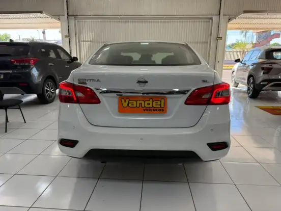 NISSAN-SENTRA-2.0 SL 16V FLEXSTART 4P AUTOMÁTICO NISSAN-SENTRA-2018