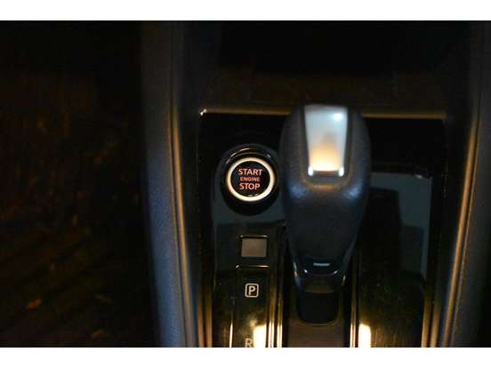 NISSAN-VERSA-2024