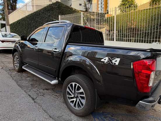 NISSAN-FRONTIER-2.3 16V TURBO DIESEL LE CD 4X4 AUTOMÁTICO NISSAN-FRONTIER-2019