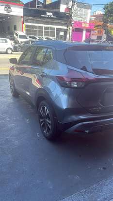NISSAN-KICKS PLAY-2025