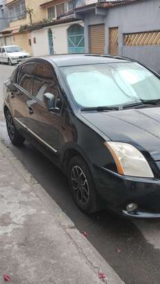 NISSAN-SENTRA-2012