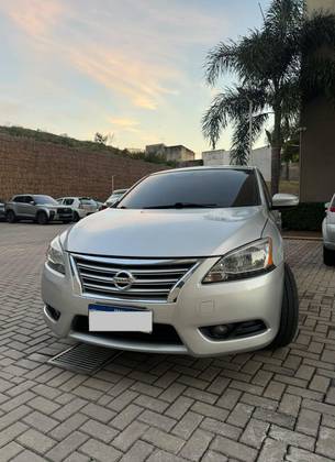 NISSAN SENTRA 2.0 SL 16V FLEX 4P AUTOMÁTICO