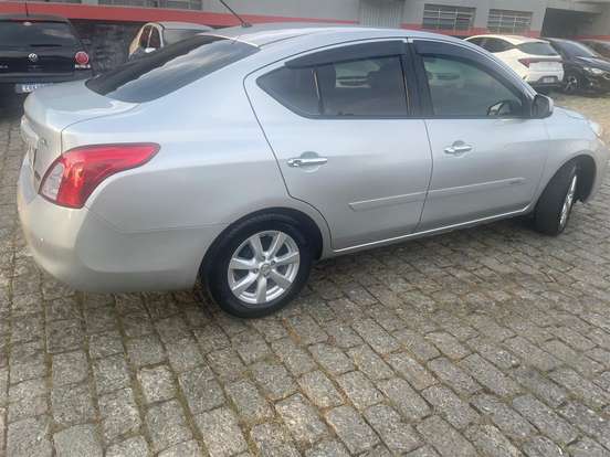 NISSAN-VERSA-1.6 16V FLEX SL 4P MANUAL NISSAN-VERSA-2012