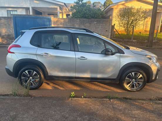 PEUGEOT-2008-1.6 16V FLEX GRIFFE 4P AUTOMÁTICO PEUGEOT-2008-2019