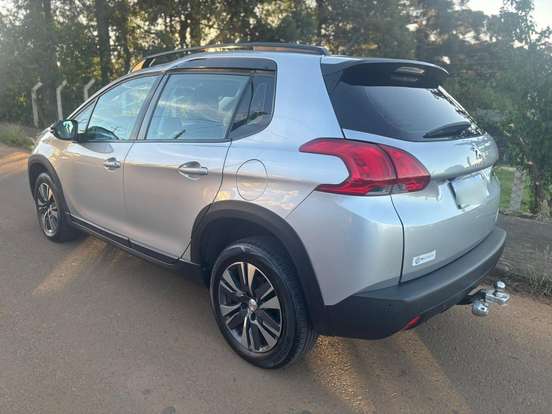 PEUGEOT-2008-1.6 16V FLEX GRIFFE 4P AUTOMÁTICO PEUGEOT-2008-2019