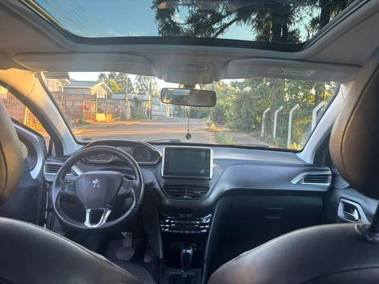PEUGEOT-2008-1.6 16V FLEX GRIFFE 4P AUTOMÁTICO PEUGEOT-2008-2019