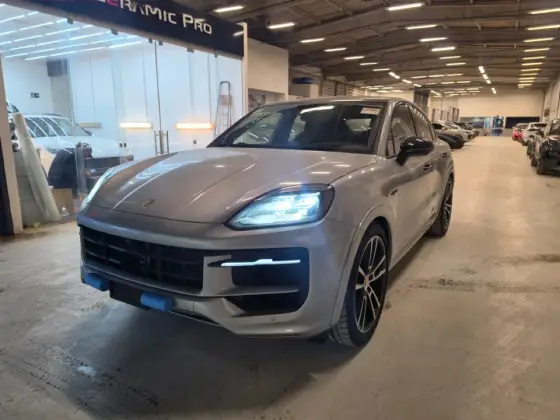PORSCHE CAYENNE 3.0 V6 E-HYBRID BLACK EDITION COUPÉ AWD TIPTRONIC S PORSCHE CAYENNE 3.0 V6 E-HYBRID BLACK EDITION COUPÉ AWD TIPTRONIC S