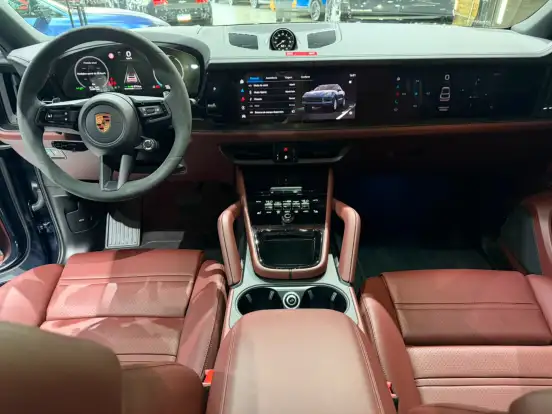 PORSCHE-CAYENNE-2026