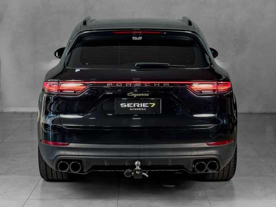 PORSCHE-CAYENNE-2019
