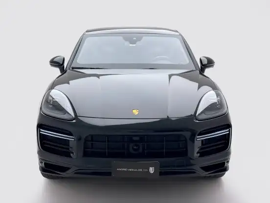 PORSCHE-CAYENNE-2022