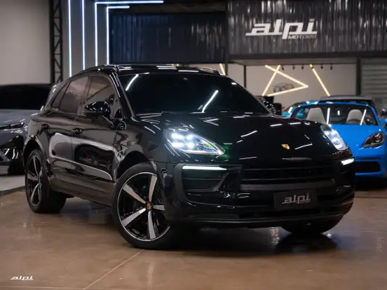 PORSCHE-MACAN-2022