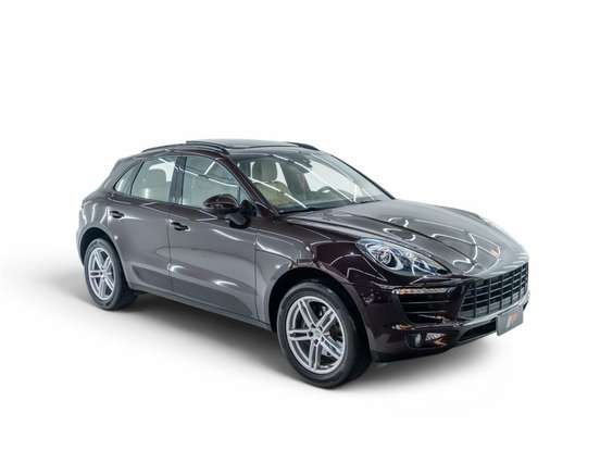 PORSCHE-MACAN-2017