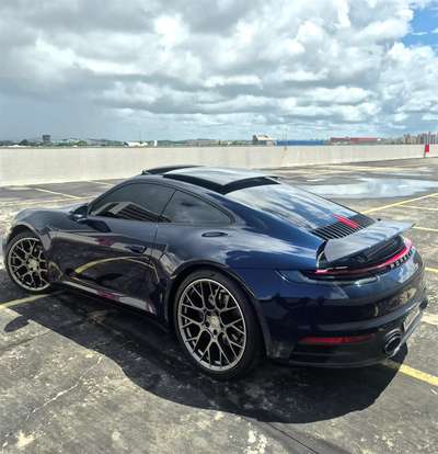 PORSCHE-911-2021