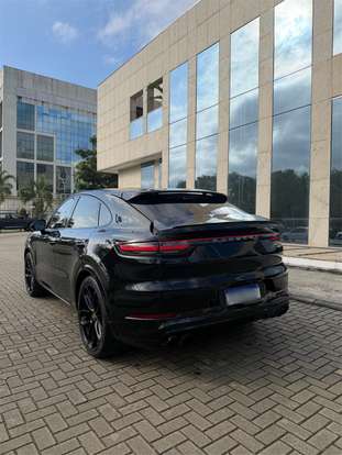 PORSCHE-CAYENNE-2020