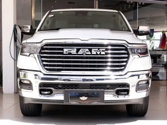 RAM-1500-3.0 HURRICANE 6 BITURBO GASOLINA LARAMIE CD 4X4 AUTOMÁTICO RAM-1500-2024