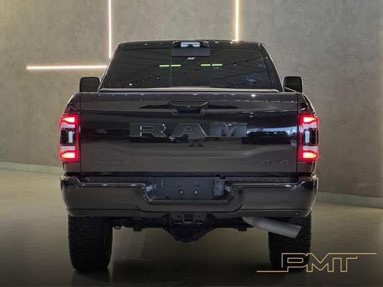 RAM-2500-6.7 I6 TURBO DIESEL LARAMIE CD 4X4 AUTOMÁTICO RAM-2500-2023