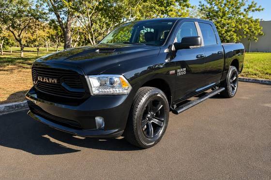 RAM 1500 5.7 V8 GASOLINA REBEL CD 4X4 AUTOMÁTICO