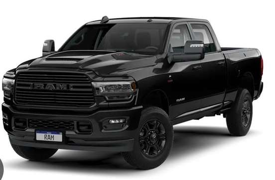RAM-2500-6.7 I6 TURBO DIESEL LARAMIE CD 4X4 AUTOMÁTICO RAM-2500-2023