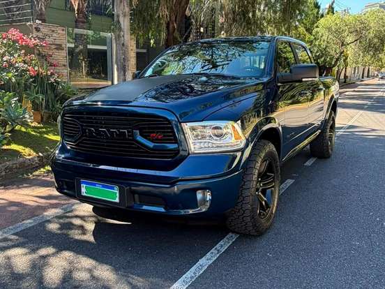 RAM-CLASSIC-5.7 V8 GASOLINA LARAMIE CD 4X4 AUTOMÁTICO RAM-CLASSIC-2023