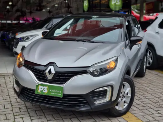 RENAULT CAPTUR 1.6 16V SCE FLEX LIFE X-TRONIC RENAULT CAPTUR 1.6 16V SCE FLEX LIFE X-TRONIC