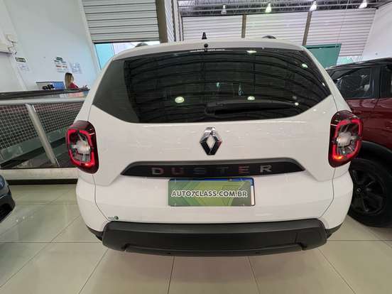 RENAULT-DUSTER-2023