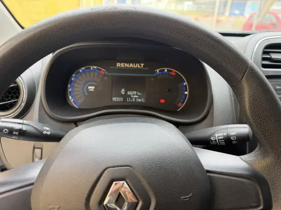 RENAULT-KWID-1.0 12V SCE FLEX ZEN MANUAL RENAULT-KWID-2023